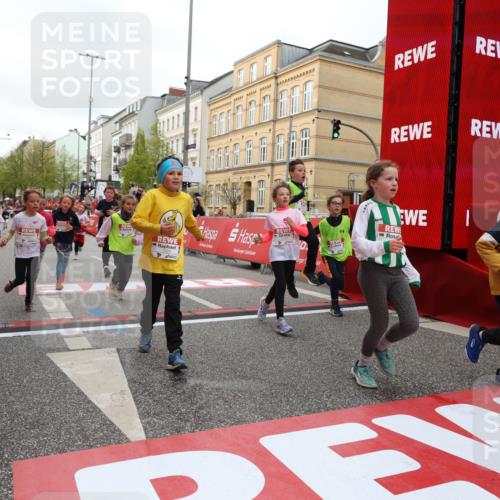 25.04.2026 - Das Zehntel Strokosch-Dieckow http://msf.ph/oto/9628262 25.04.2026 09:02:05 Ziel 1114, 1406, 1534, 2210, 2256, 2301, 2889, 2903, 2904, 2932, 2957, 3135, 3171, 3177, 3199, 3480, 3489, 3496 meine-sportfotos.de