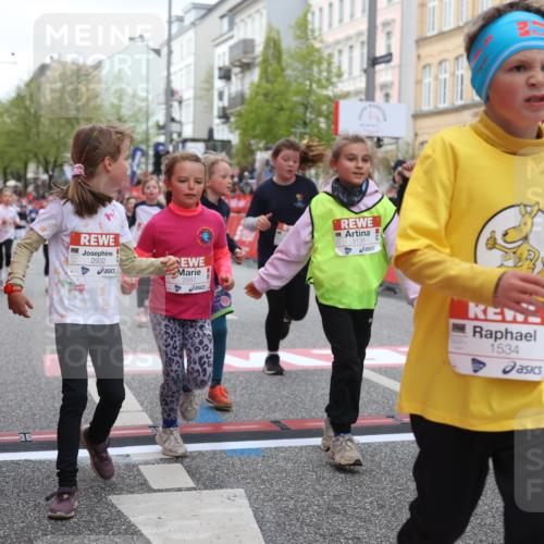 25.04.2026 - Das Zehntel Strokosch-Dieckow http://msf.ph/oto/9628292 25.04.2026 09:02:05 Ziel 1114, 1406, 1534, 2210, 2256, 2301, 2889, 2903, 2904, 2932, 2957, 3135, 3171, 3177, 3199, 3480, 3489, 3496 meine-sportfotos.de