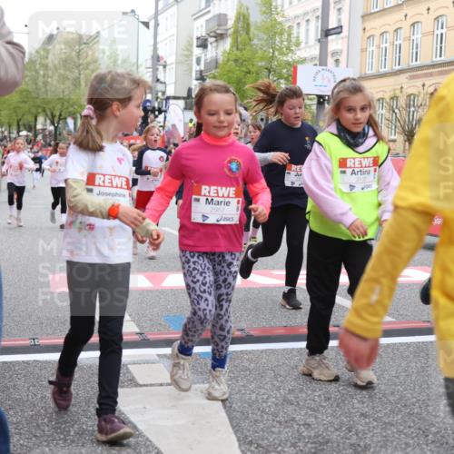 25.04.2026 - Das Zehntel Strokosch-Dieckow http://msf.ph/oto/9628298 25.04.2026 09:02:06 Ziel 1114, 1406, 1534, 1604, 2210, 2240, 2256, 2301, 2889, 2891, 2904, 2932, 2957, 3135, 3171, 3177, 3199, 3489, 3496 meine-sportfotos.de