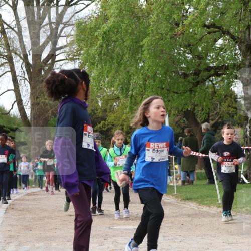 25.04.2026 - Das Zehntel Zöllner http://msf.ph/oto/9628300 25.04.2026 07:46:37 Laufen 2122 meine-sportfotos.de