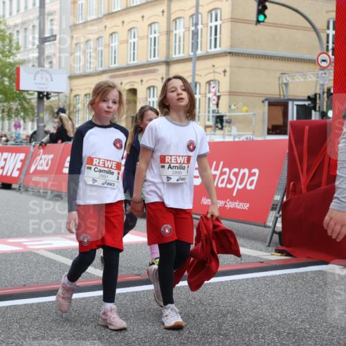 25.04.2026 - Das Zehntel Strokosch-Dieckow http://msf.ph/oto/9628345 25.04.2026 09:02:09 Ziel 1101, 1109, 1114, 1534, 1604, 2210, 2240, 2256, 2301, 2889, 2891, 2932, 2957, 3021, 3135, 3171, 3177, 3199, 3371, 3374, 3477, 3489, 3490, 3543 meine-sportfotos.de