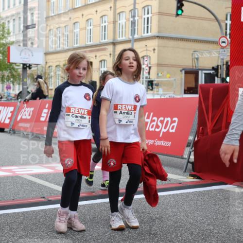 25.04.2026 - Das Zehntel Strokosch-Dieckow http://msf.ph/oto/9628367 25.04.2026 09:02:09 Ziel 1101, 1109, 1114, 1534, 1604, 2210, 2240, 2256, 2301, 2889, 2891, 2932, 2957, 3021, 3135, 3171, 3177, 3199, 3371, 3374, 3477, 3489, 3490, 3543 meine-sportfotos.de