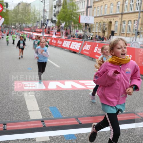 25.04.2026 - Das Zehntel Strokosch-Dieckow http://msf.ph/oto/9628373 25.04.2026 11:08:00 Ziel 5598, 5606, 5651, 6658, 7519, 7571, 7648, 7650 meine-sportfotos.de