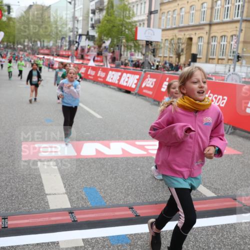 25.04.2026 - Das Zehntel Strokosch-Dieckow http://msf.ph/oto/9628376 25.04.2026 11:08:00 Ziel 5598, 5606, 5651, 6658, 7519, 7571, 7648, 7650 meine-sportfotos.de