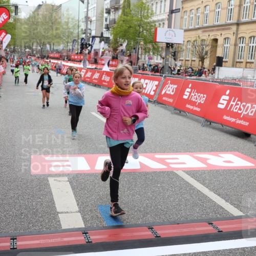 25.04.2026 - Das Zehntel Strokosch-Dieckow http://msf.ph/oto/9628415 25.04.2026 11:08:00 Ziel 5598, 5606, 5651, 6658, 7519, 7571, 7648, 7650 meine-sportfotos.de