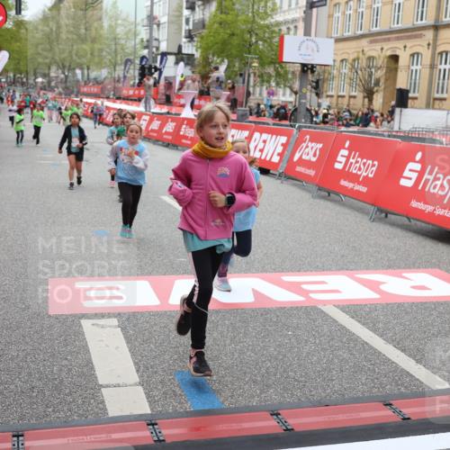 25.04.2026 - Das Zehntel Strokosch-Dieckow http://msf.ph/oto/9628422 25.04.2026 11:08:00 Ziel 5598, 5606, 5651, 6658, 7519, 7571, 7648, 7650 meine-sportfotos.de