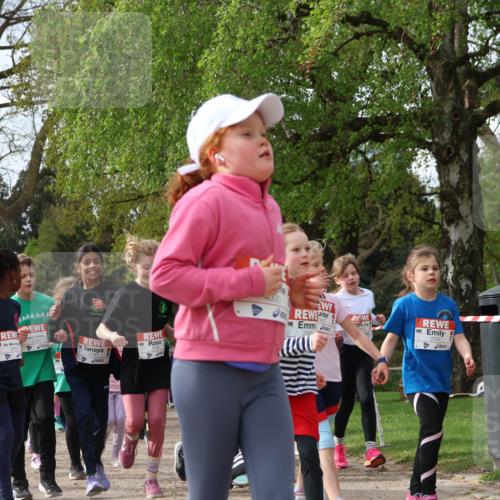 25.04.2026 - Das Zehntel Zöllner http://msf.ph/oto/9628457 25.04.2026 07:46:41 Laufen 300, 703, 2840 meine-sportfotos.de