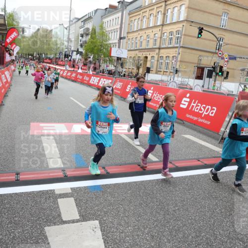 25.04.2026 - Das Zehntel Strokosch-Dieckow http://msf.ph/oto/9628459 25.04.2026 11:07:58 Ziel 5598, 5651, 6658, 7519, 7571, 7650, 7651 meine-sportfotos.de