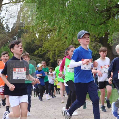 25.04.2026 - Das Zehntel Zöllner http://msf.ph/oto/9628494 25.04.2026 11:41:36 Laufen 11147, 11026, 11143, 11513, 10567 meine-sportfotos.de