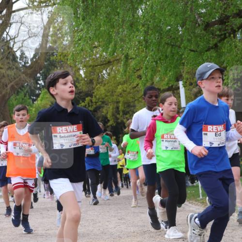 25.04.2026 - Das Zehntel Zöllner http://msf.ph/oto/9628503 25.04.2026 11:41:37 Laufen 11252, 11147, 11026, 11143, 10567 meine-sportfotos.de