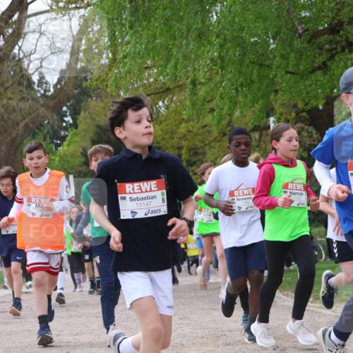 25.04.2026 - Das Zehntel Zöllner http://msf.ph/oto/9628513 25.04.2026 11:41:37 Laufen 252, 11147, 11026, 11143 meine-sportfotos.de