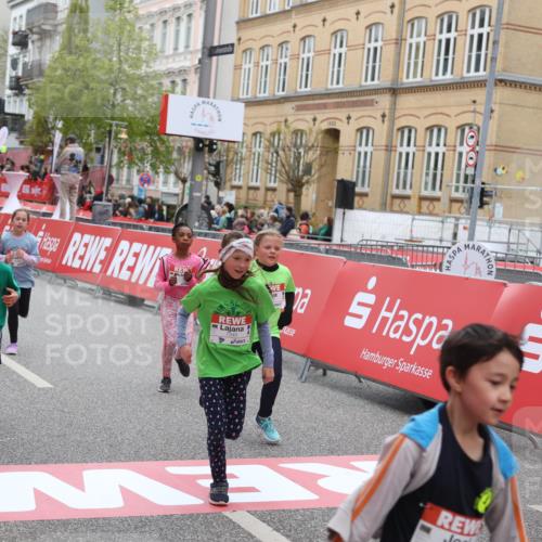 25.04.2026 - Das Zehntel Strokosch-Dieckow http://msf.ph/oto/9628548 25.04.2026 11:04:29 Ziel 5630, 5645, 5945, 5948, 5971, 6190, 6399, 6460, 6466, 6567, 6593, 6664, 7117, 7237, 7273, 7345, 7762, 7994 meine-sportfotos.de
