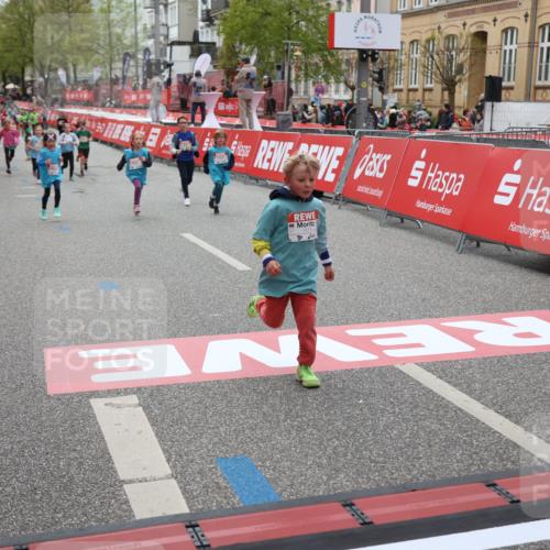 25.04.2026 - Das Zehntel Strokosch-Dieckow http://msf.ph/oto/9628570 25.04.2026 11:07:54 Ziel 5602, 6288, 6292, 6925, 6962, 7002, 7563, 7571, 7572, 7651, 7661 meine-sportfotos.de