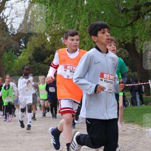 25.04.2026 - Das Zehntel Zöllner http://msf.ph/oto/9628588 25.04.2026 11:41:38 Laufen 10192, 129, 11252 meine-sportfotos.de