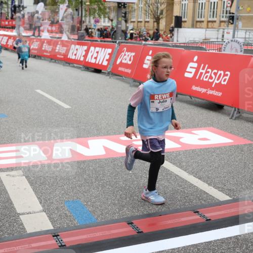 25.04.2026 - Das Zehntel Strokosch-Dieckow http://msf.ph/oto/9628614 25.04.2026 11:07:52 Ziel 5602, 6288, 6292, 6925, 6962, 6990, 7002, 7563, 7571, 7572, 7651, 7661, 7788 meine-sportfotos.de