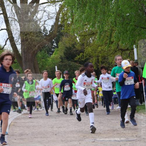 25.04.2026 - Das Zehntel Zöllner http://msf.ph/oto/9628626 25.04.2026 11:41:39 Laufen 10192, 28, 12782 meine-sportfotos.de