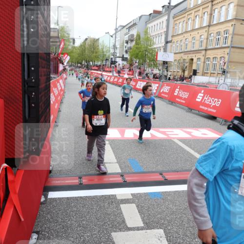 25.04.2026 - Das Zehntel Strokosch-Dieckow http://msf.ph/oto/9628649 25.04.2026 11:07:50 Ziel 5461, 5602, 6288, 6292, 6925, 6962, 6990, 7002, 7563, 7569, 7572, 7651, 7661, 7788, 8001 meine-sportfotos.de