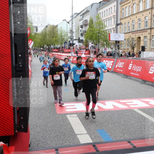 25.04.2026 - Das Zehntel Strokosch-Dieckow http://msf.ph/oto/9628674 25.04.2026 11:07:48 Ziel 5461, 5602, 6162, 6292, 6925, 6962, 6990, 7002, 7447, 7569, 7661, 7770, 7788, 8001 meine-sportfotos.de