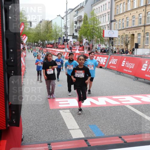 25.04.2026 - Das Zehntel Strokosch-Dieckow http://msf.ph/oto/9628682 25.04.2026 11:07:47 Ziel 5461, 6162, 6925, 6962, 6990, 7002, 7447, 7569, 7770, 7788, 8001 meine-sportfotos.de