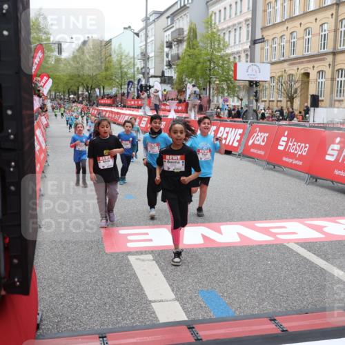 25.04.2026 - Das Zehntel Strokosch-Dieckow http://msf.ph/oto/9628686 25.04.2026 11:07:47 Ziel 5461, 6162, 6925, 6962, 6990, 7002, 7447, 7569, 7770, 7788, 8001 meine-sportfotos.de