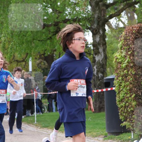 25.04.2026 - Das Zehntel Zöllner http://msf.ph/oto/9628706 25.04.2026 11:41:40 Laufen 10371, 28, 10192, 10514 meine-sportfotos.de