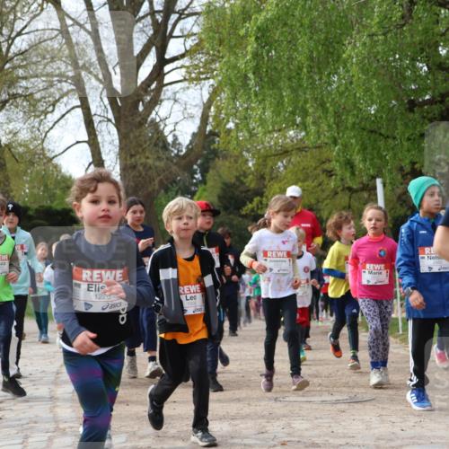25.04.2026 - Das Zehntel Zöllner http://msf.ph/oto/9628744 25.04.2026 07:46:48 Laufen 1390, 1226, 3012 meine-sportfotos.de