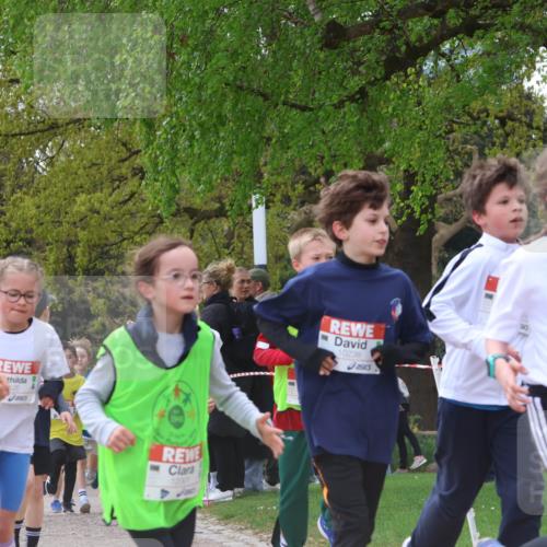 25.04.2026 - Das Zehntel Zöllner http://msf.ph/oto/9628764 25.04.2026 11:41:42 Laufen 13005, 620, 12001, 10238, 10896 meine-sportfotos.de
