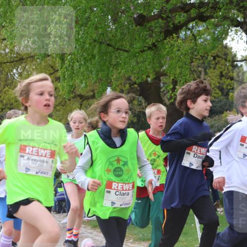 25.04.2026 - Das Zehntel Zöllner http://msf.ph/oto/9628773 25.04.2026 11:41:42 Laufen 13005, 1949, 12001, 10238, 10241 meine-sportfotos.de