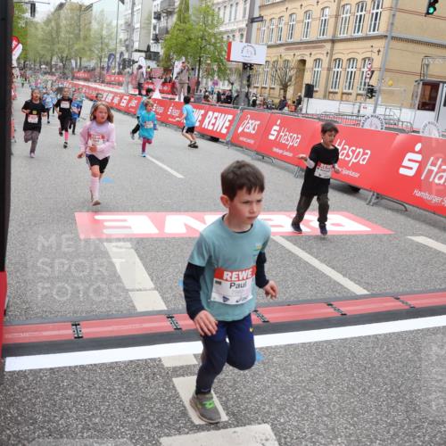 25.04.2026 - Das Zehntel Strokosch-Dieckow http://msf.ph/oto/9628774 25.04.2026 11:07:45 Ziel 5461, 5464, 6162, 6990, 7447, 7569, 7770, 7788, 8001 meine-sportfotos.de