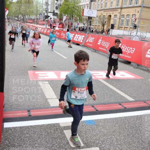 25.04.2026 - Das Zehntel Strokosch-Dieckow http://msf.ph/oto/9628778 25.04.2026 11:07:44 Ziel 5461, 5464, 5506, 6162, 6202, 7447, 7569, 7770, 8001 meine-sportfotos.de