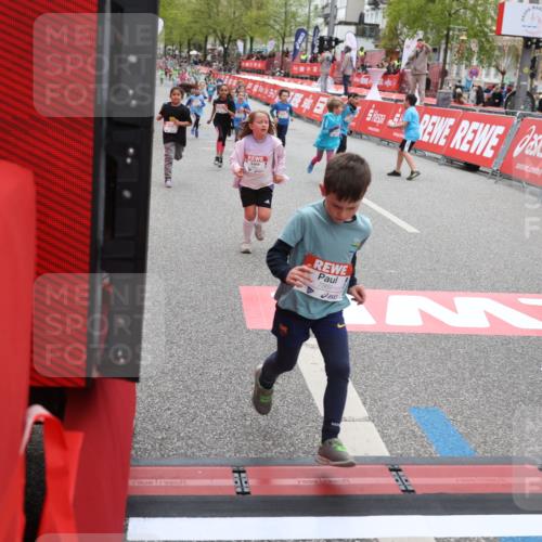 25.04.2026 - Das Zehntel Strokosch-Dieckow http://msf.ph/oto/9628794 25.04.2026 11:07:44 Ziel 5461, 5464, 5506, 6162, 6202, 7447, 7569, 7770, 8001 meine-sportfotos.de