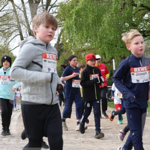 25.04.2026 - Das Zehntel Zöllner http://msf.ph/oto/9628795 25.04.2026 07:46:50 Laufen 13, 1910, 1930 meine-sportfotos.de