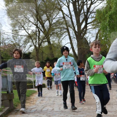 25.04.2026 - Das Zehntel Zöllner http://msf.ph/oto/9628802 25.04.2026 07:46:50 Laufen 1364, 3364, 139 meine-sportfotos.de