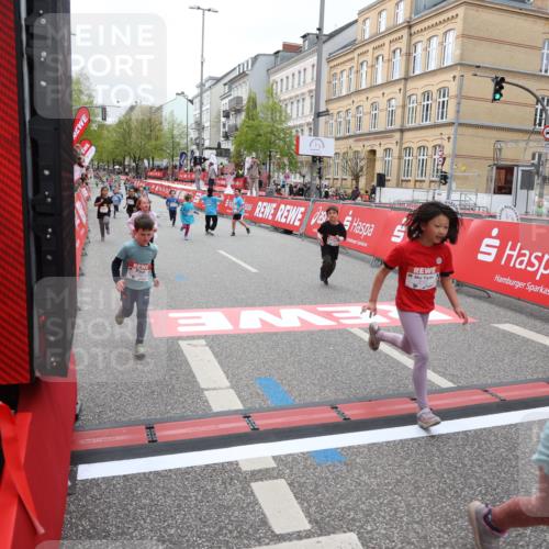25.04.2026 - Das Zehntel Strokosch-Dieckow http://msf.ph/oto/9628808 25.04.2026 11:07:44 Ziel 5461, 5464, 5506, 6162, 6202, 7447, 7569, 7770, 8001 meine-sportfotos.de