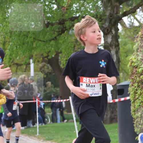25.04.2026 - Das Zehntel Zöllner http://msf.ph/oto/9628813 25.04.2026 11:41:43 Laufen 11766 meine-sportfotos.de