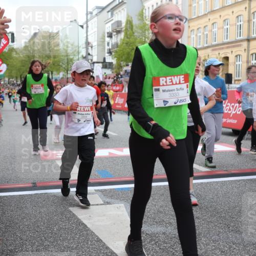 25.04.2026 - Das Zehntel Strokosch-Dieckow http://msf.ph/oto/9628826 25.04.2026 09:02:20 Ziel 1203, 1205, 1753, 1871, 1891, 1910, 1930, 1979, 1983, 2533, 2572, 2841, 2849, 2872, 2988, 2991, 3333, 3334, 3454, 3513, 3542, 3790 meine-sportfotos.de
