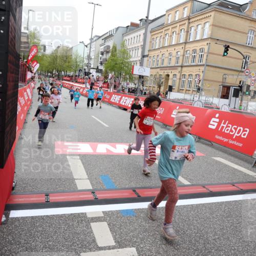 25.04.2026 - Das Zehntel Strokosch-Dieckow http://msf.ph/oto/9628830 25.04.2026 11:07:43 Ziel 5461, 5464, 5506, 6162, 6172, 6173, 6193, 6202, 6252, 7447, 7486, 7569, 7770, 8001 meine-sportfotos.de