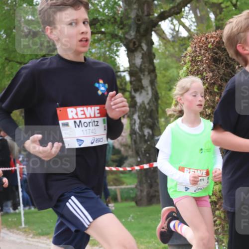 25.04.2026 - Das Zehntel Zöllner http://msf.ph/oto/9628832 25.04.2026 11:41:44 Laufen 11742, 2513 meine-sportfotos.de