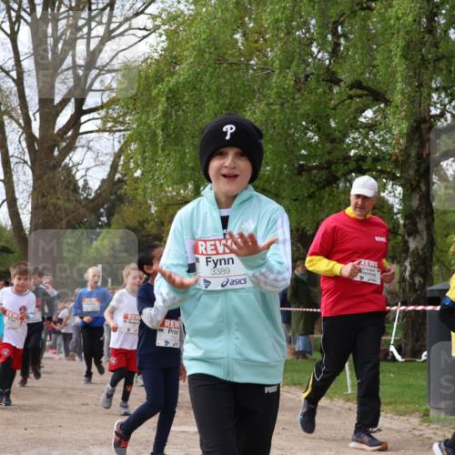 25.04.2026 - Das Zehntel Zöllner http://msf.ph/oto/9628834 25.04.2026 07:46:51 Laufen 3389, 2725 meine-sportfotos.de
