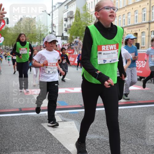 25.04.2026 - Das Zehntel Strokosch-Dieckow http://msf.ph/oto/9628837 25.04.2026 09:02:21 Ziel 1203, 1205, 1753, 1871, 1891, 1910, 1930, 1979, 1983, 2369, 2533, 2572, 2841, 2849, 2872, 2988, 2991, 3333, 3334, 3454, 3513, 3542, 3790, 3868 meine-sportfotos.de
