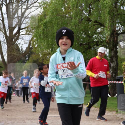 25.04.2026 - Das Zehntel Zöllner http://msf.ph/oto/9628841 25.04.2026 07:46:52 Laufen 3389, 2725 meine-sportfotos.de