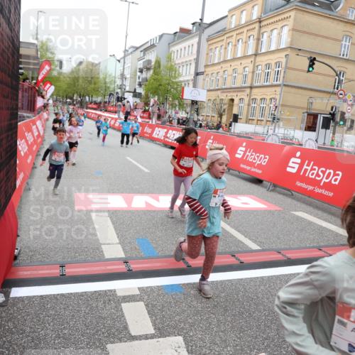 25.04.2026 - Das Zehntel Strokosch-Dieckow http://msf.ph/oto/9628844 25.04.2026 11:07:43 Ziel 5461, 5464, 5506, 6162, 6172, 6173, 6193, 6202, 6252, 7447, 7486, 7569, 7770, 8001 meine-sportfotos.de