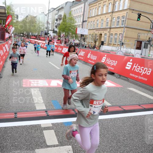 25.04.2026 - Das Zehntel Strokosch-Dieckow http://msf.ph/oto/9628852 25.04.2026 11:07:43 Ziel 5461, 5464, 5506, 6162, 6172, 6173, 6193, 6202, 6252, 7447, 7486, 7569, 7770, 8001 meine-sportfotos.de