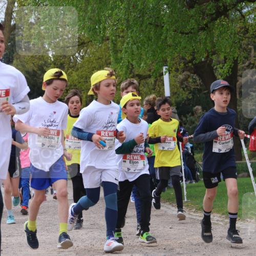 25.04.2026 - Das Zehntel Zöllner http://msf.ph/oto/9628870 25.04.2026 11:41:45 Laufen 12918, 12909, 12323, 2901, 12913, 10549 meine-sportfotos.de