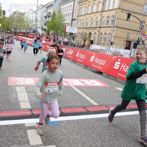 25.04.2026 - Das Zehntel Strokosch-Dieckow http://msf.ph/oto/9628871 25.04.2026 11:07:43 Ziel 5461, 5464, 5506, 6162, 6172, 6173, 6193, 6202, 6252, 7447, 7486, 7569, 7770, 8001 meine-sportfotos.de