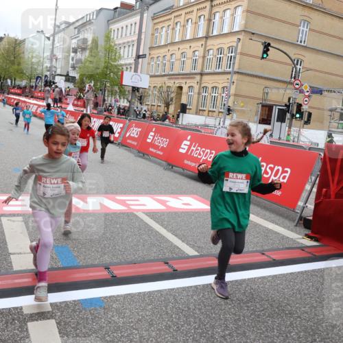 25.04.2026 - Das Zehntel Strokosch-Dieckow http://msf.ph/oto/9628882 25.04.2026 11:07:42 Ziel 5464, 5506, 5766, 6162, 6172, 6173, 6193, 6202, 6252, 6276, 7447, 7486, 7569, 7770 meine-sportfotos.de