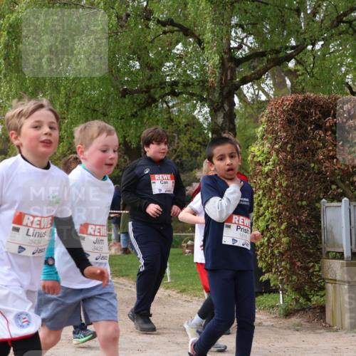 25.04.2026 - Das Zehntel Zöllner http://msf.ph/oto/9628884 25.04.2026 07:46:53 Laufen 3434, 3435, 1816 meine-sportfotos.de