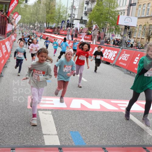 25.04.2026 - Das Zehntel Strokosch-Dieckow http://msf.ph/oto/9628902 25.04.2026 11:07:42 Ziel 5464, 5506, 5766, 6162, 6172, 6173, 6193, 6202, 6252, 6276, 7447, 7486, 7569, 7770 meine-sportfotos.de