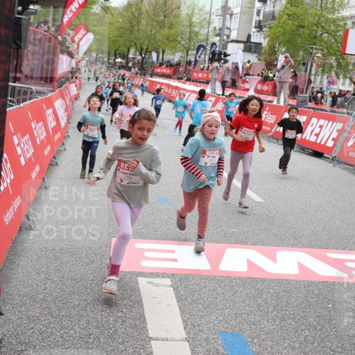 25.04.2026 - Das Zehntel Strokosch-Dieckow http://msf.ph/oto/9628915 25.04.2026 11:07:42 Ziel 5464, 5506, 5766, 6162, 6172, 6173, 6193, 6202, 6252, 6276, 7447, 7486, 7569, 7770 meine-sportfotos.de