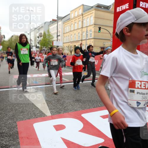 25.04.2026 - Das Zehntel Strokosch-Dieckow http://msf.ph/oto/9628922 25.04.2026 09:02:22 Ziel 1203, 1205, 1753, 1861, 1871, 1891, 1910, 1930, 1979, 1983, 2250, 2369, 2533, 2572, 2784, 2841, 2849, 2872, 2988, 2991, 3333, 3334, 3454, 3513, 3542, 3729, 3790, 3868, 3876 meine-sportfotos.de